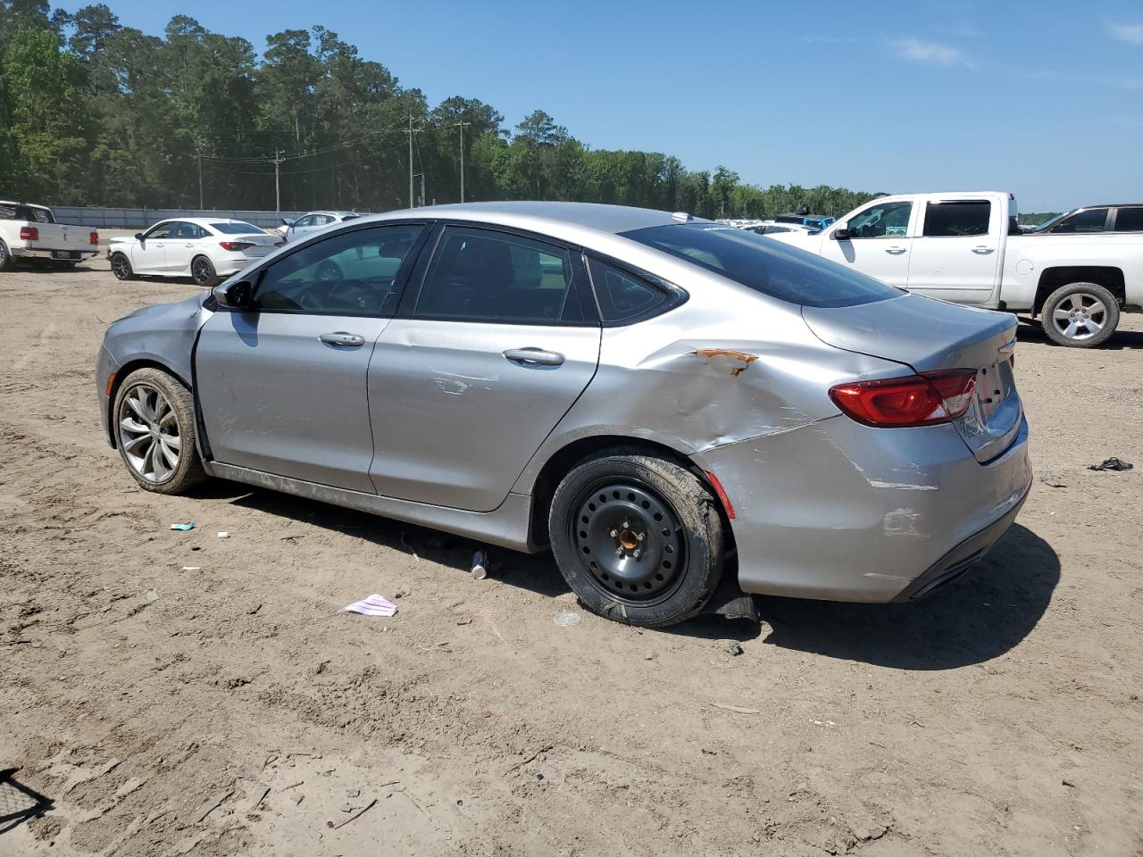 2015 Chrysler 200 S vin: 1C3CCCBB3FN702169