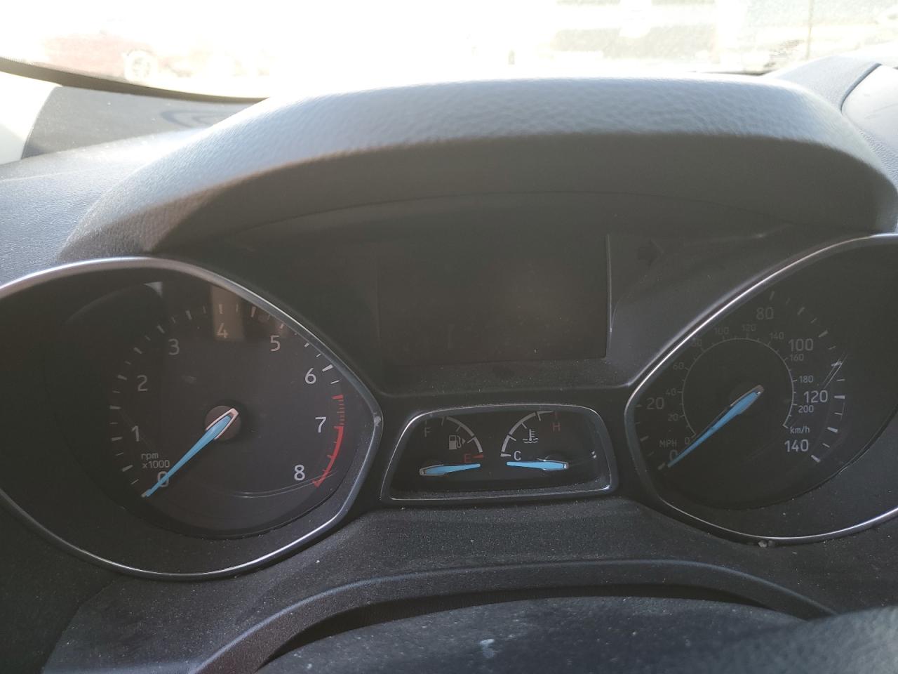 1FMCU9GD8JUC75507 2018 Ford Escape Se