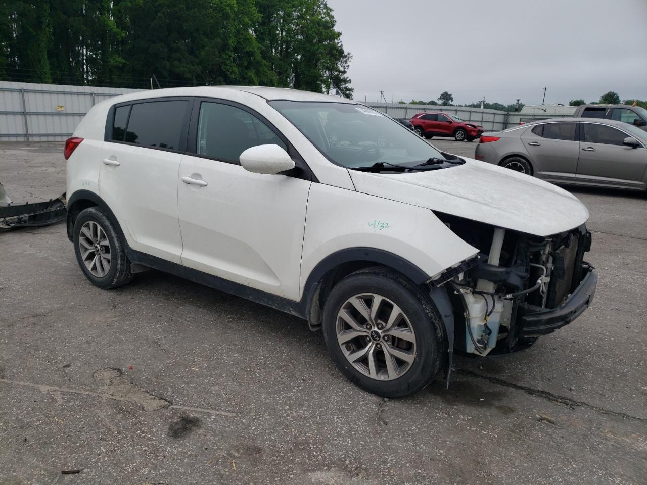 KNDPB3AC6G7846105 2016 Kia Sportage Lx