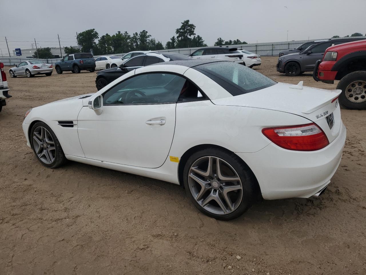 WDDPK3JA8GF118117 2016 Mercedes-Benz Slk 300