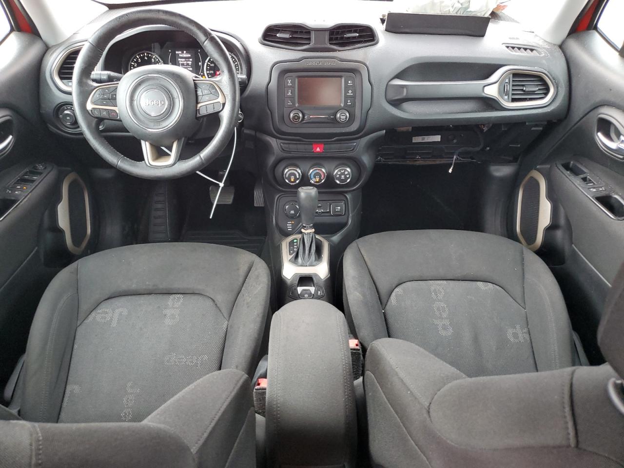 ZACCJBBT0FPB64038 2015 Jeep Renegade Latitude