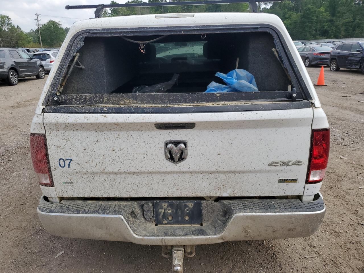 1C6RR7FG4KS735721 2019 Ram 1500 Classic Tradesman