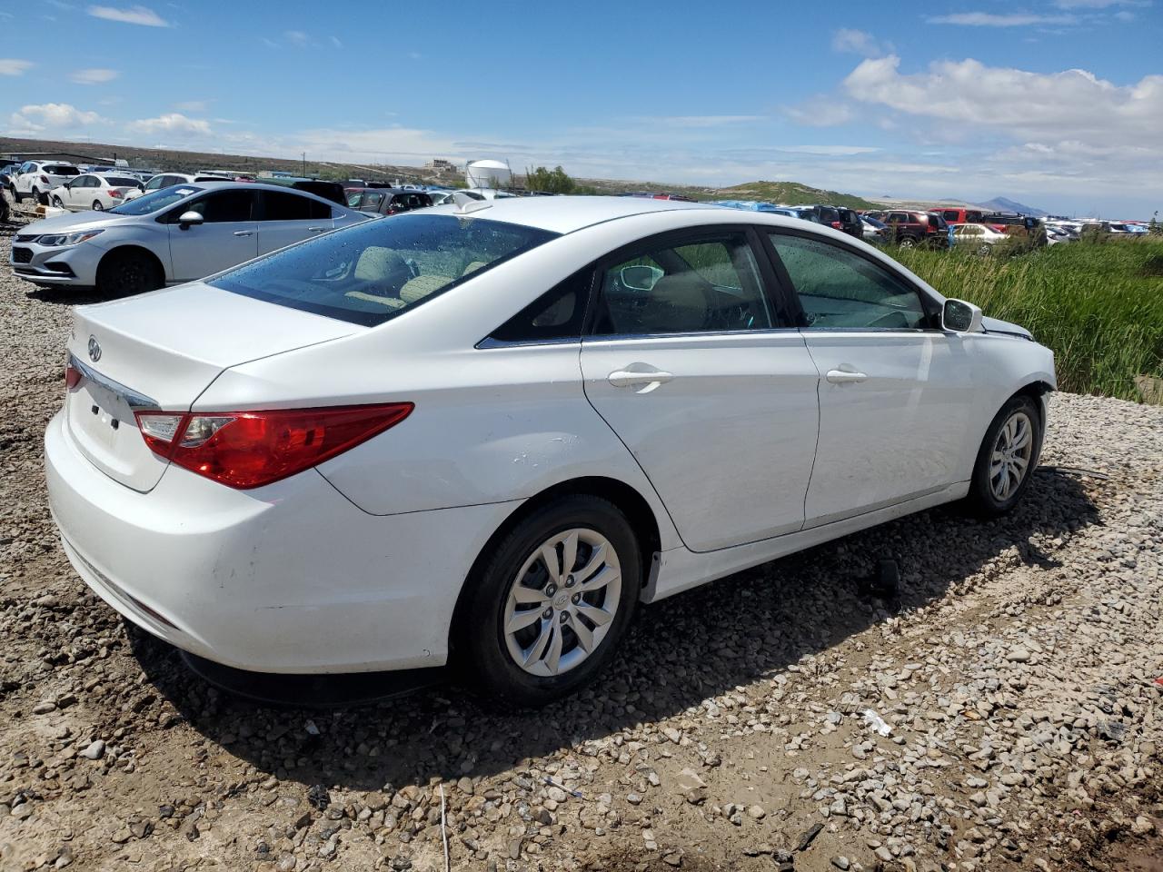 5NPEB4AC8BH050599 2011 Hyundai Sonata Gls