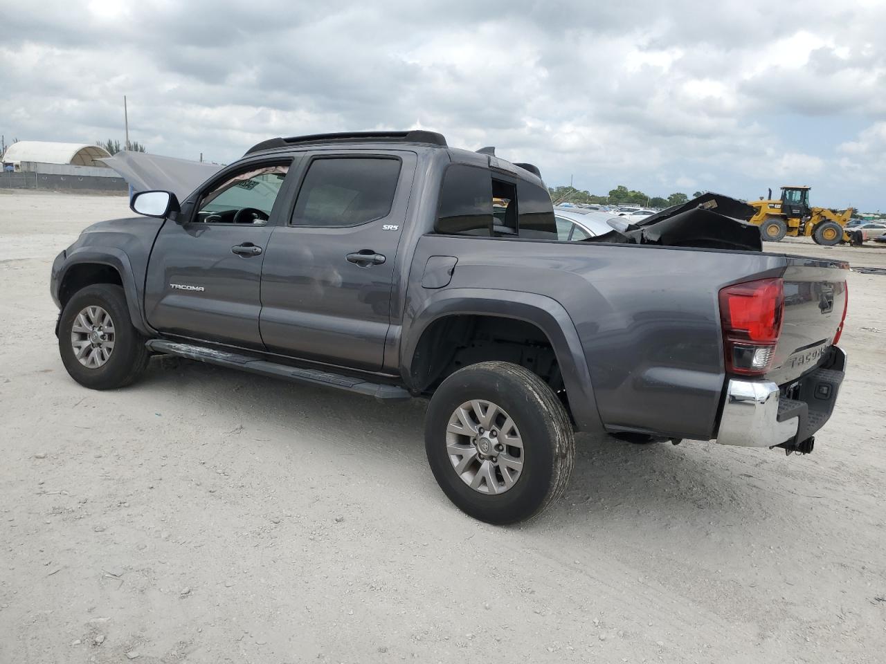 5TFAZ5CN1KX079901 2019 Toyota Tacoma Double Cab