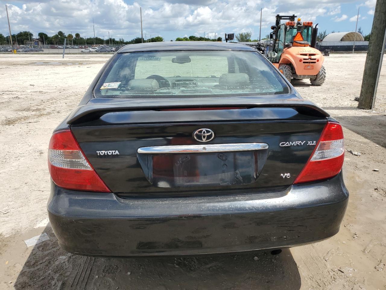 4T1BF30K74U070499 2004 Toyota Camry Le