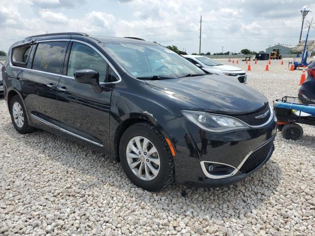 2017 Chrysler Pacifica Touring L VIN: 2C4RC1BG1HR739507 Lot: 56736164