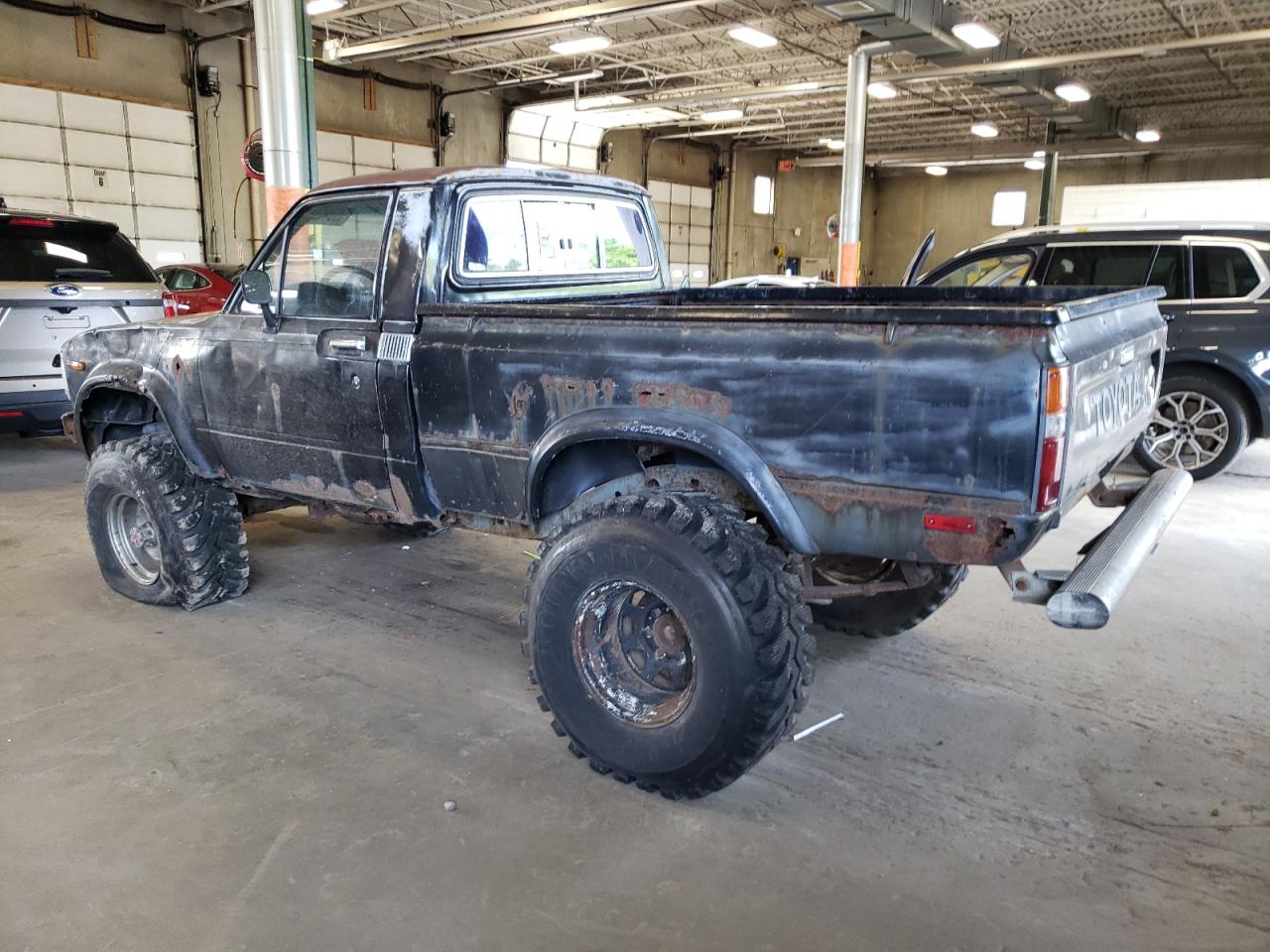 JT4RN38S9D0056654 1983 Toyota Pickup Rn38