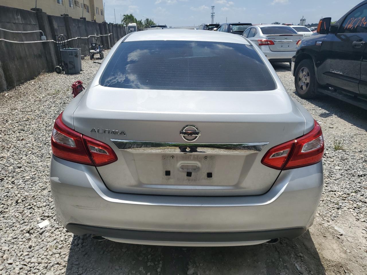 1N4AL3AP8GC246883 2016 Nissan Altima 2.5