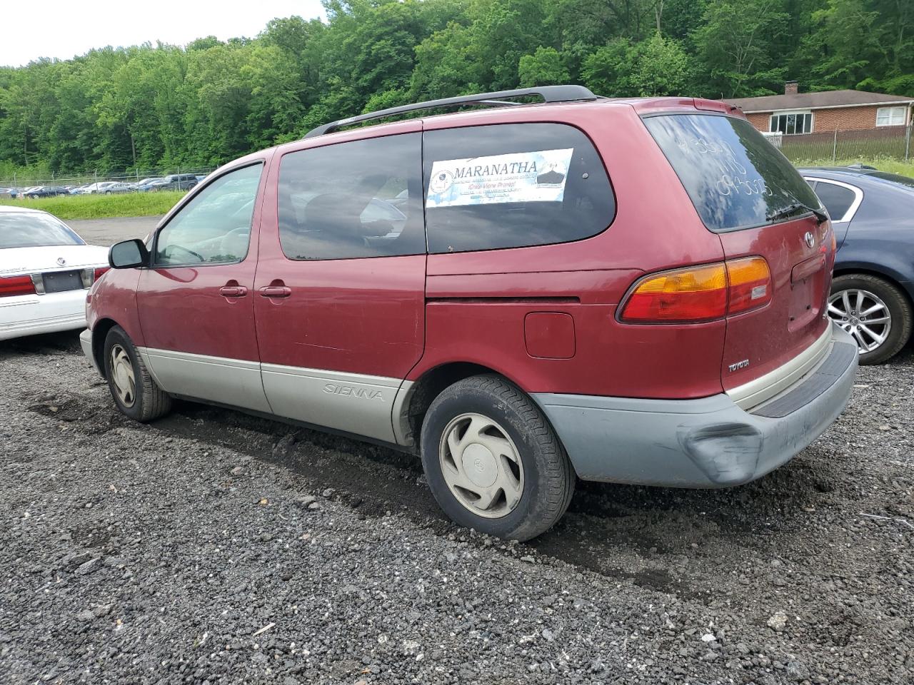 4T3ZF13C6YU178035 2000 Toyota Sienna Le