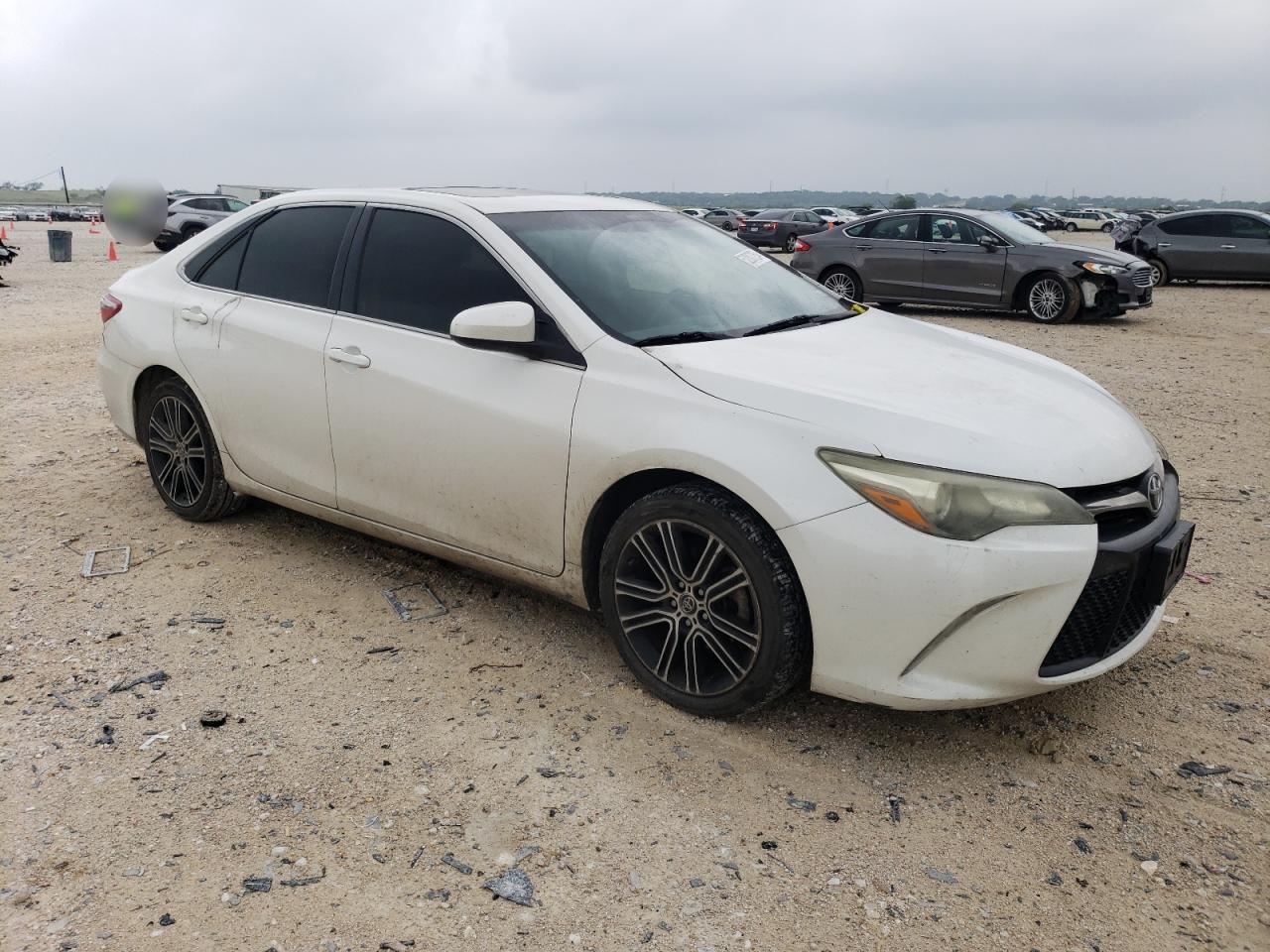 4T1BF1FK4GU502630 2016 Toyota Camry Le