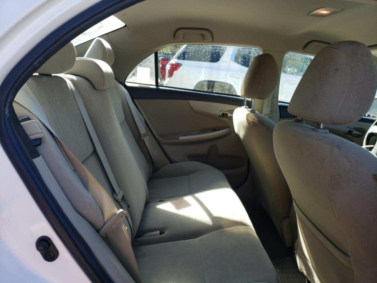 2T1BU4EE2BC677522 2011 Toyota Corolla Base