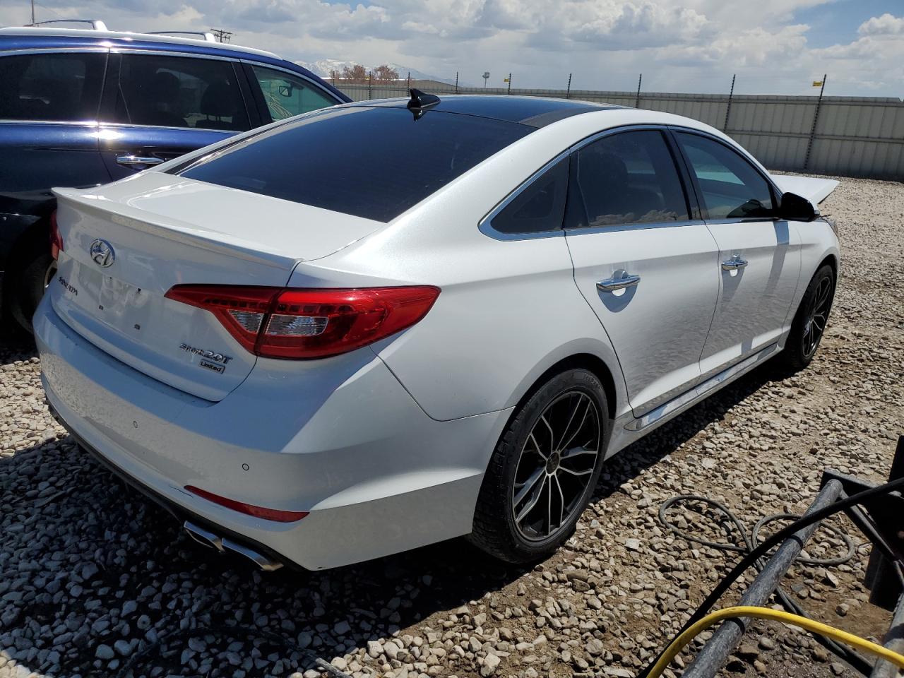 5NPE34AB4FH245402 2015 Hyundai Sonata Sport