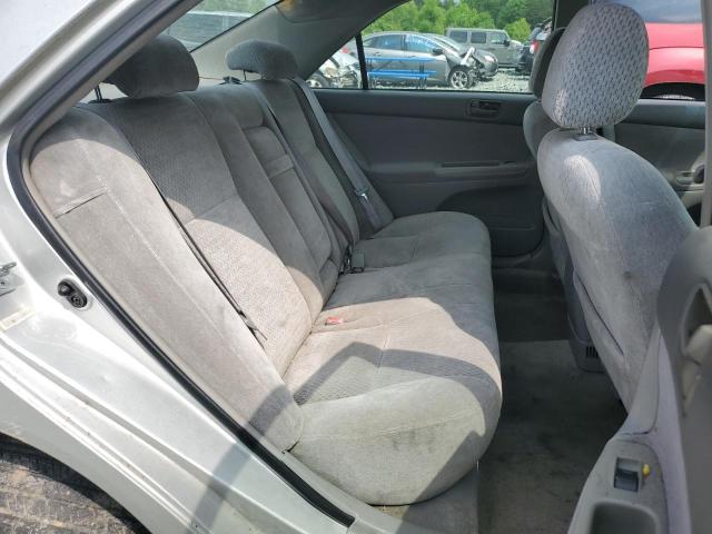 2002 Toyota Camry Le VIN: 4T1BE32K32U593399 Lot: 53781934