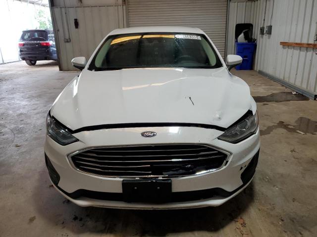 3FA6P0H74LR128923 Ford Fusion SE 5