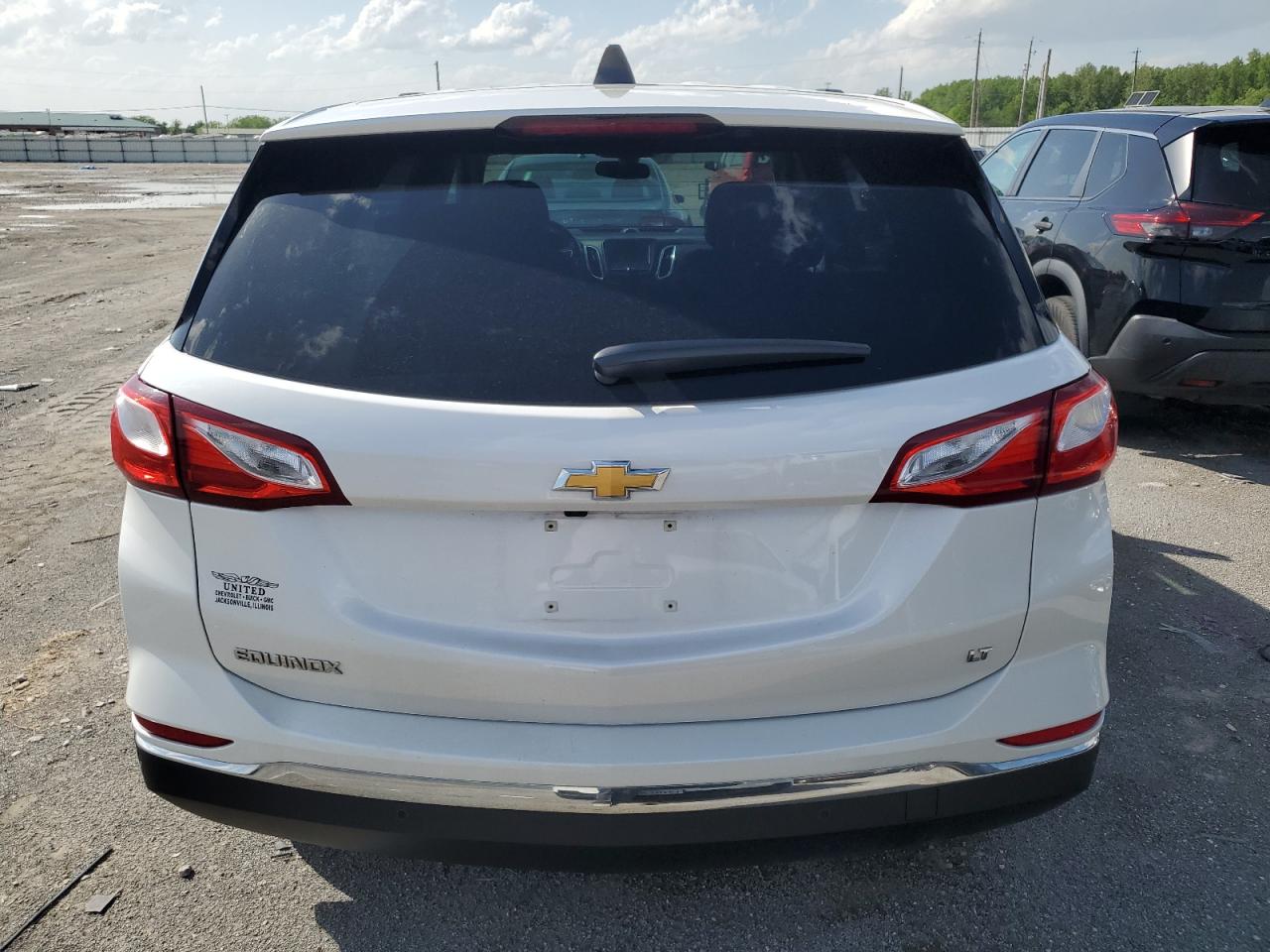 2GNAXJEV5J6269220 2018 Chevrolet Equinox Lt