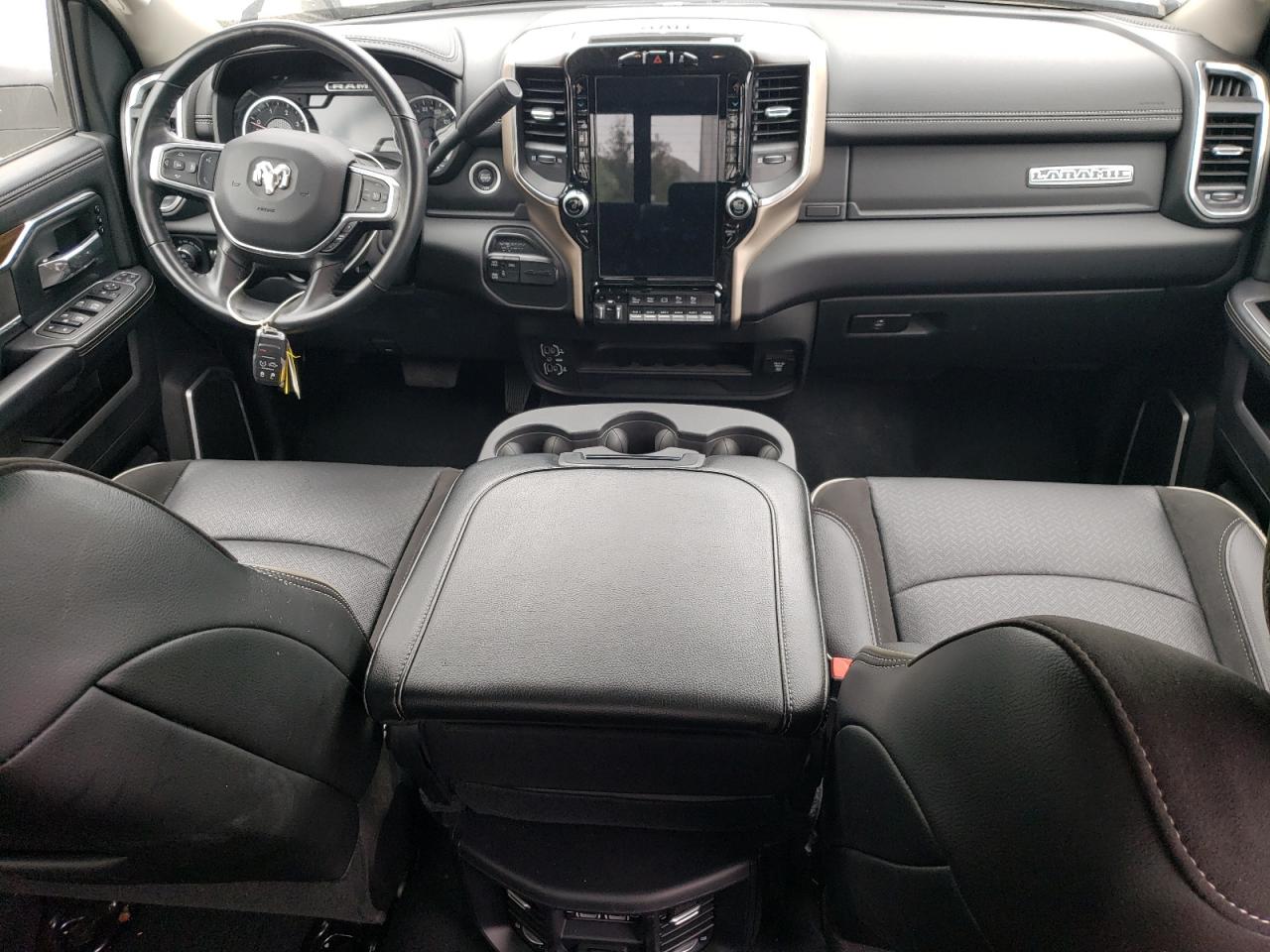 3C63R3JL7PG521601 2023 Ram 3500 Laramie