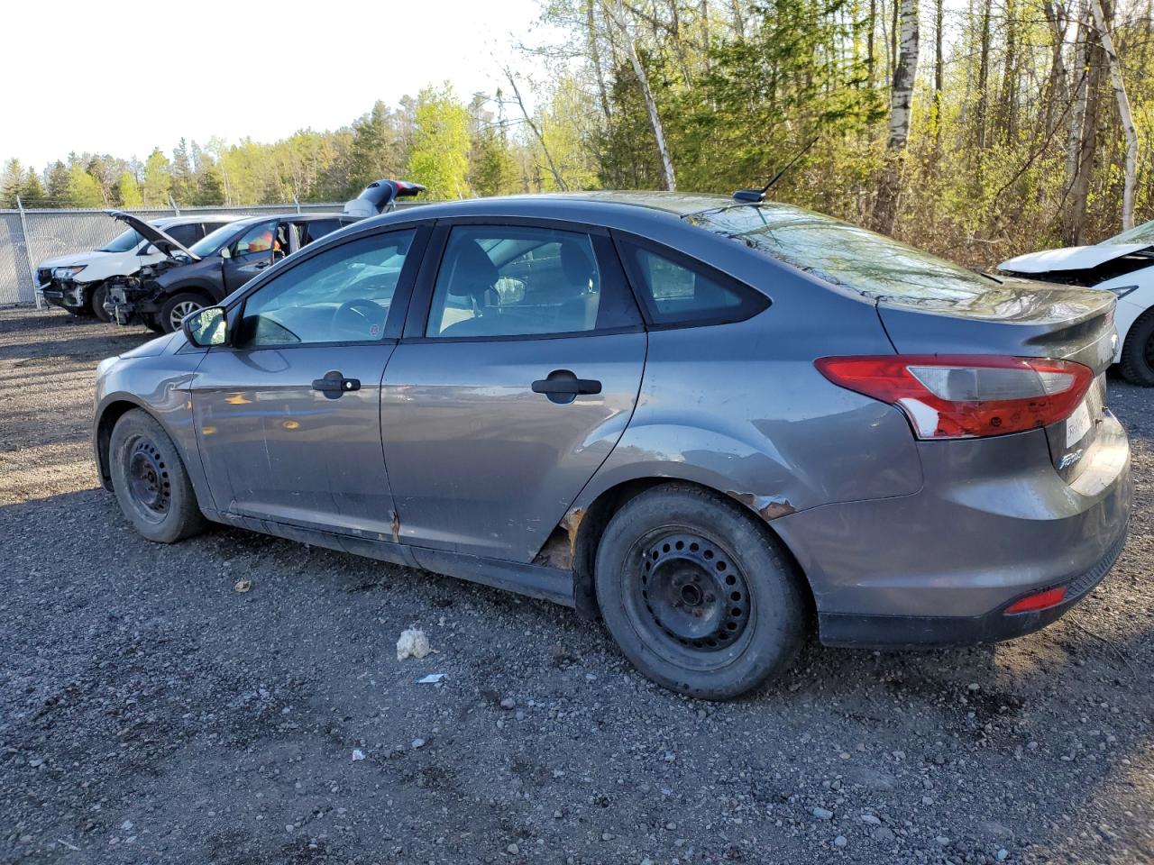 2012 Ford Focus S vin: 1FAHP3E25CL228742