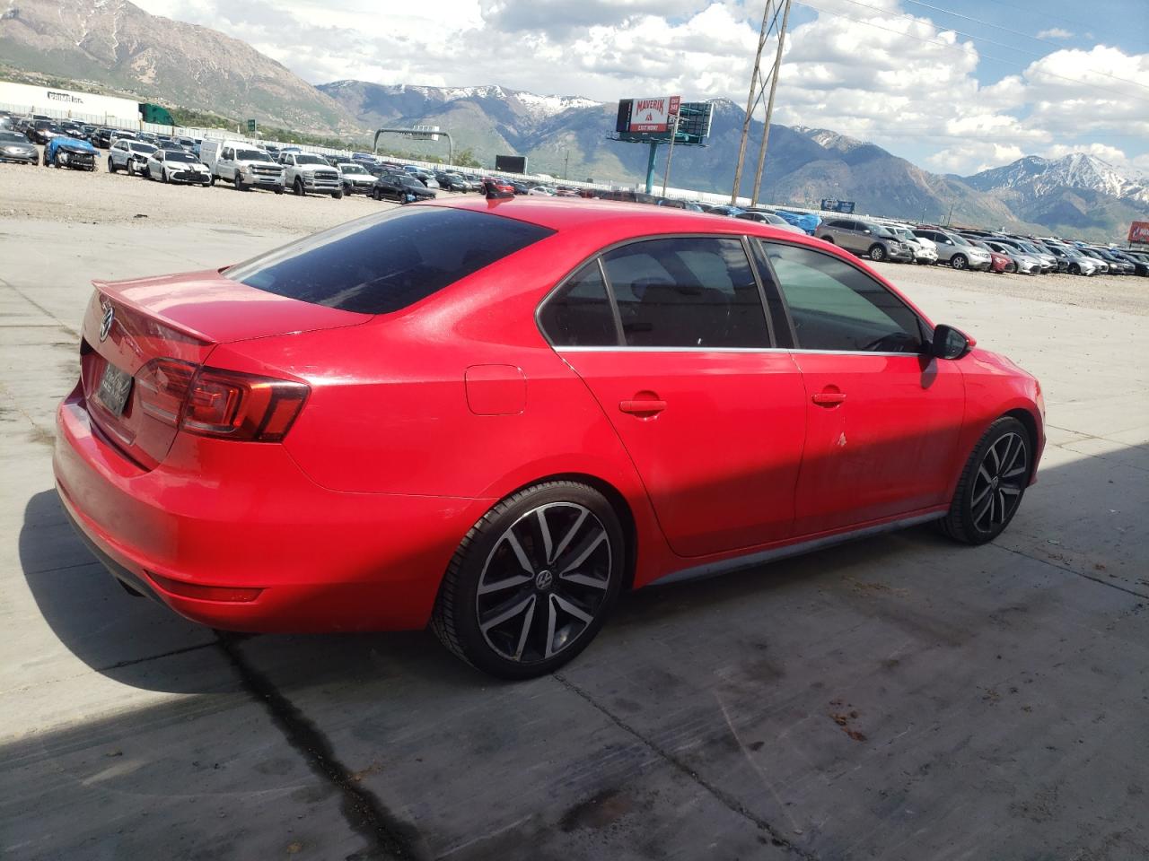 3VW5S7AJ2EM374319 2014 Volkswagen Jetta Gli