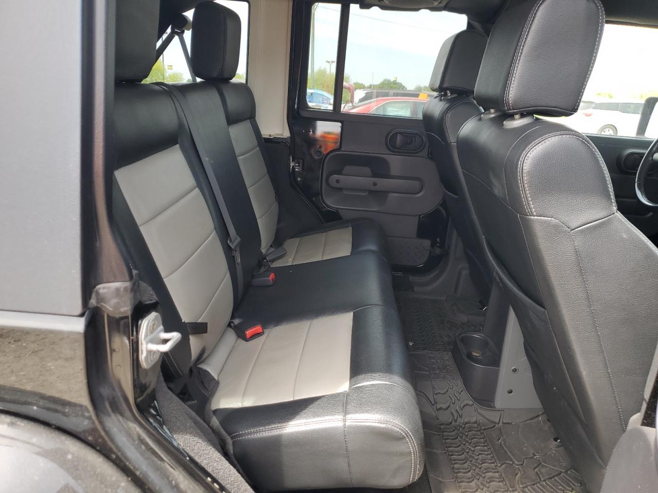 1J4GA59179L751686 2009 Jeep Wrangler Unlimited Sahara