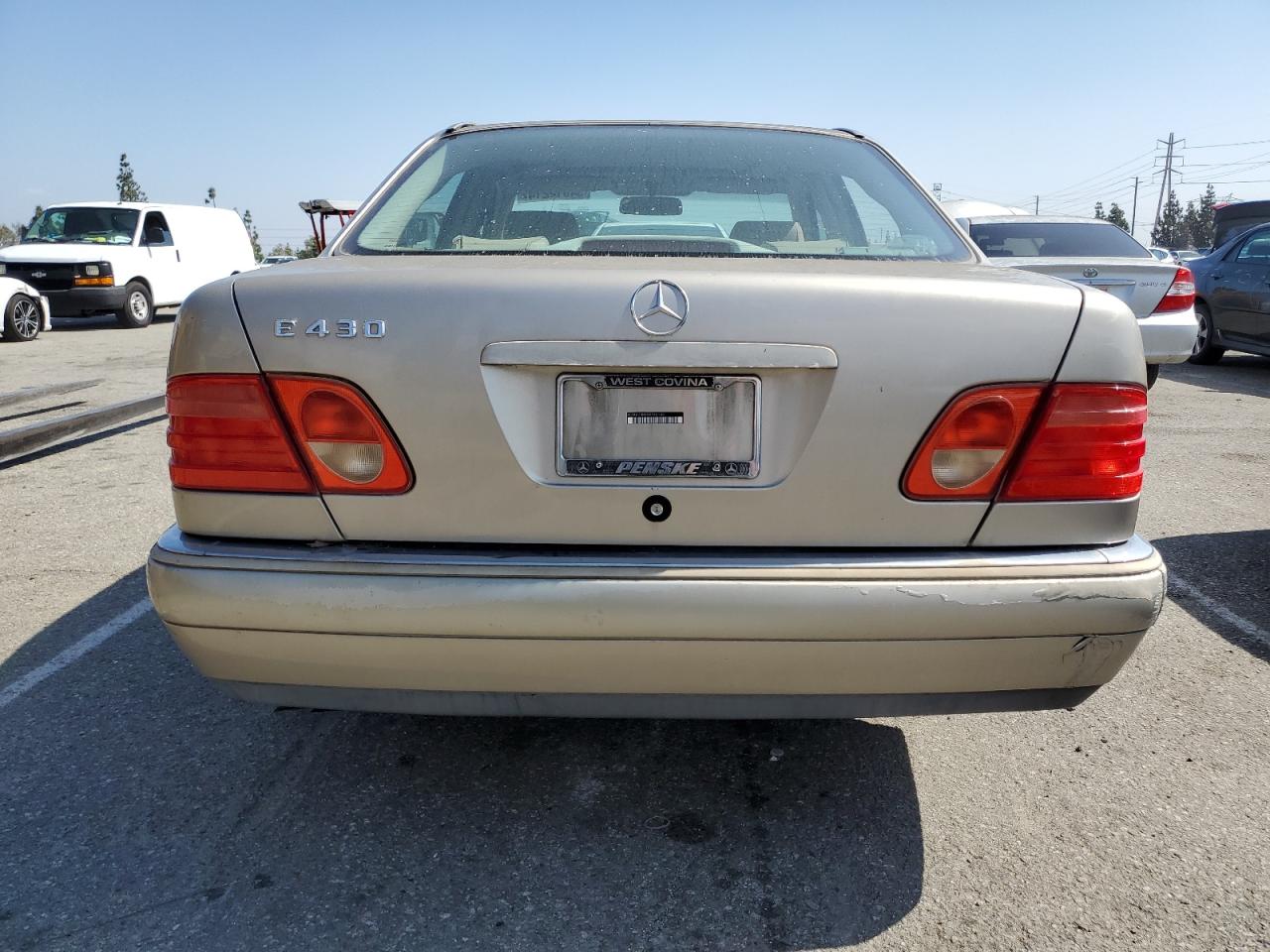 WDBJF70H4XA916183 1999 Mercedes-Benz E 430