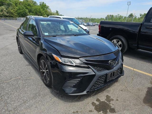 Lot #2505391932 2018 TOYOTA CAMRY L salvage car