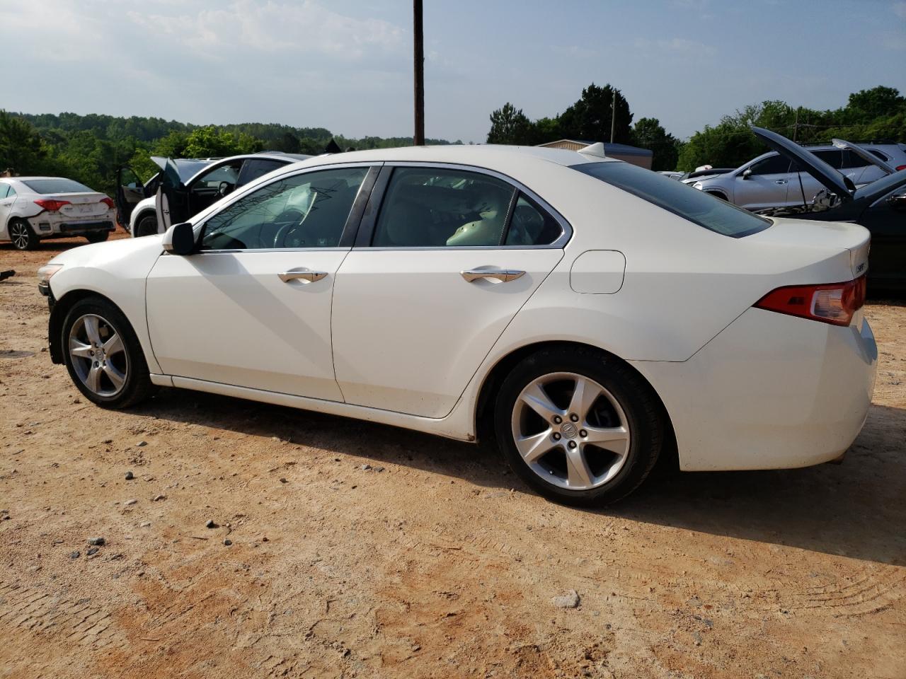 JH4CU2F62BC014197 2011 Acura Tsx