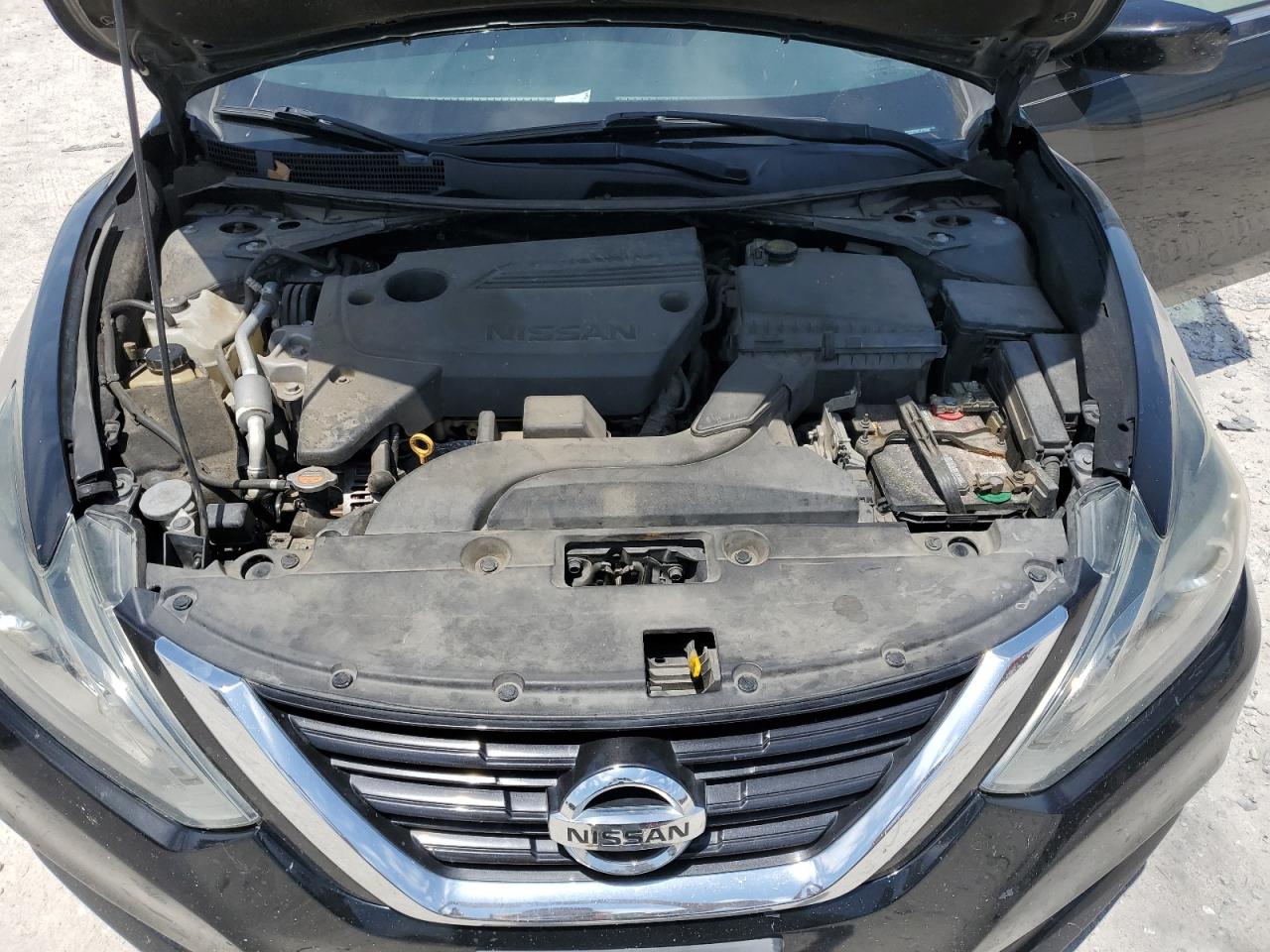 1N4AL3AP1JC137589 2018 Nissan Altima 2.5