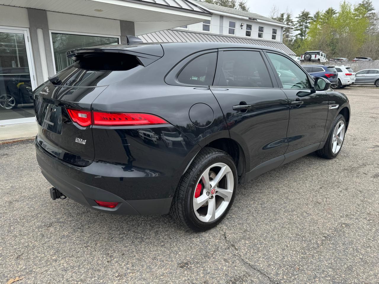 2017 Jaguar F-Pace Premium vin: SADCJ2BNXHA089195