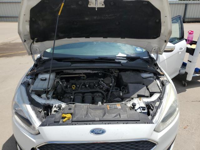 2015 Ford Focus Se VIN: 1FADP3K20FL234035 Lot: 53850924