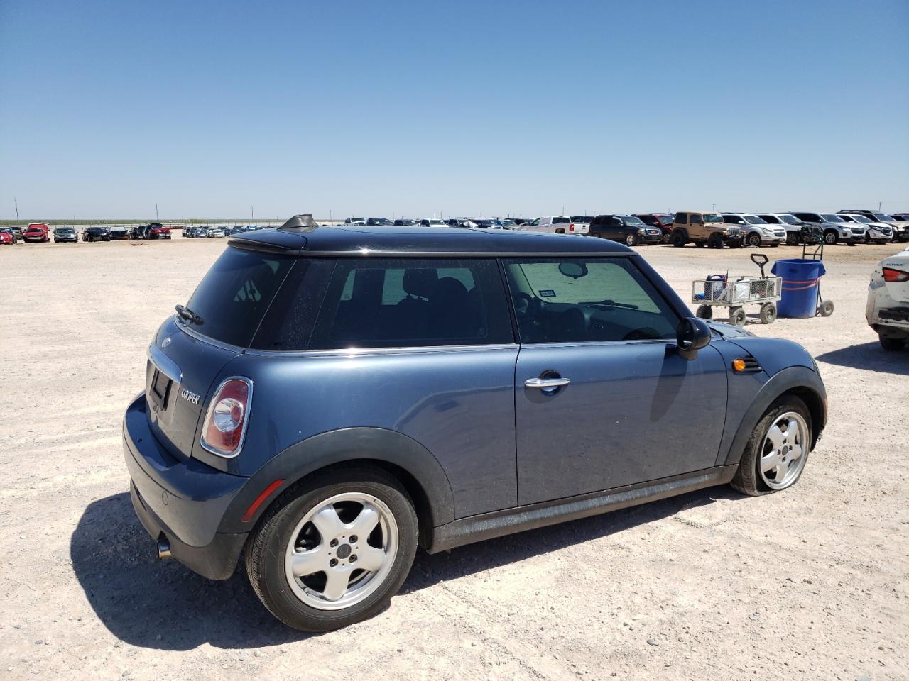 WMWSU3C53BT095979 2011 Mini Cooper