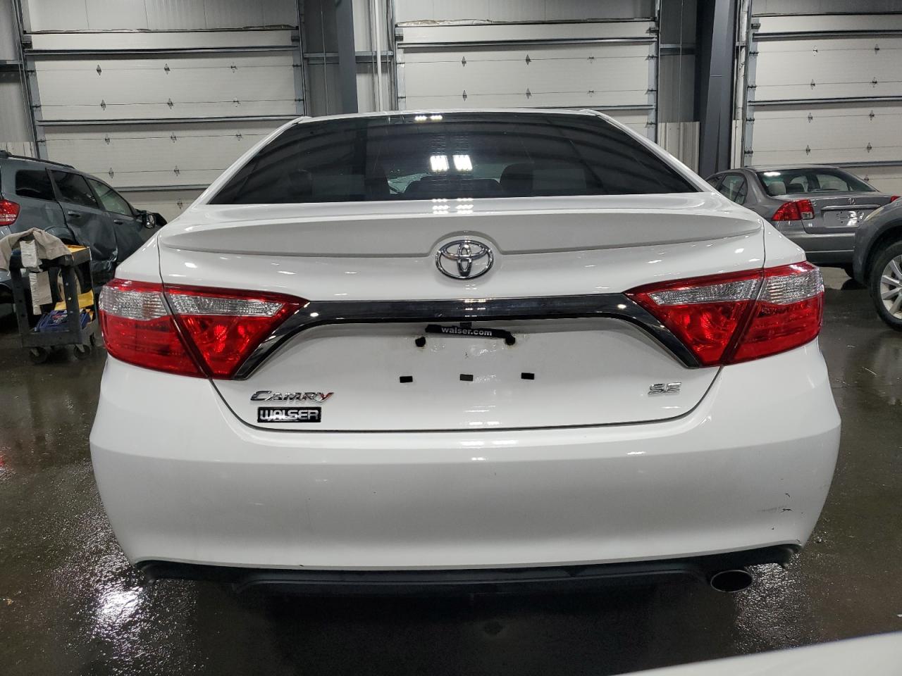 2017 Toyota Camry Le vin: 4T1BF1FK3HU382479