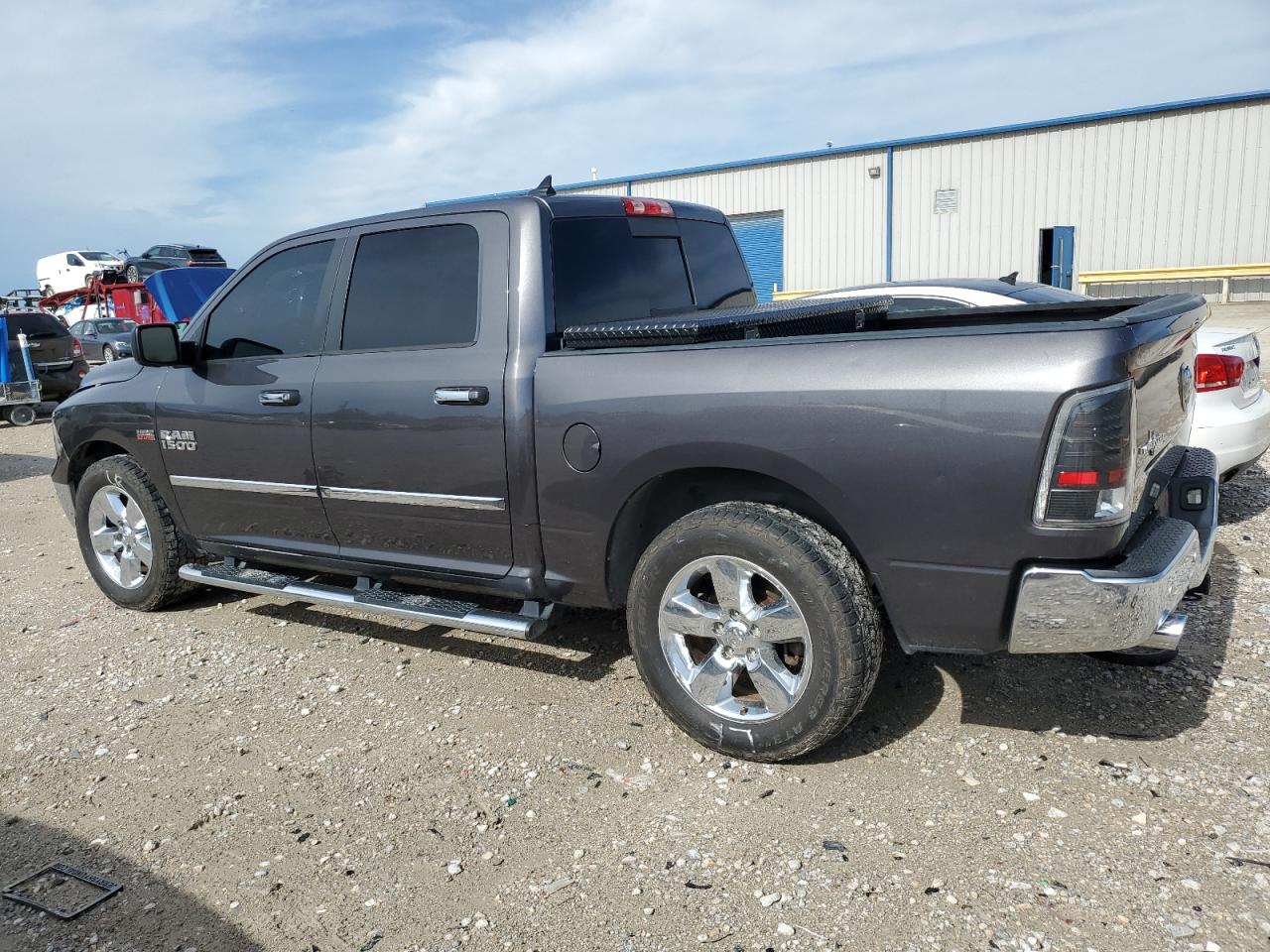 2016 Ram 1500 Slt vin: 1C6RR6LT2GS333182