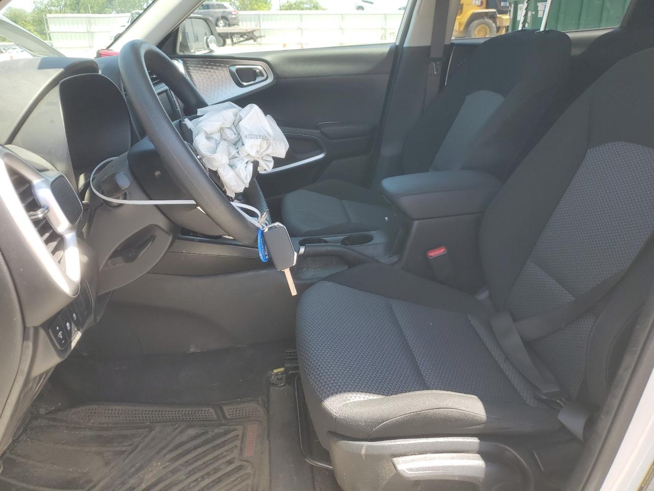 KNDJ23AU1P7864719 2023 Kia Soul Lx