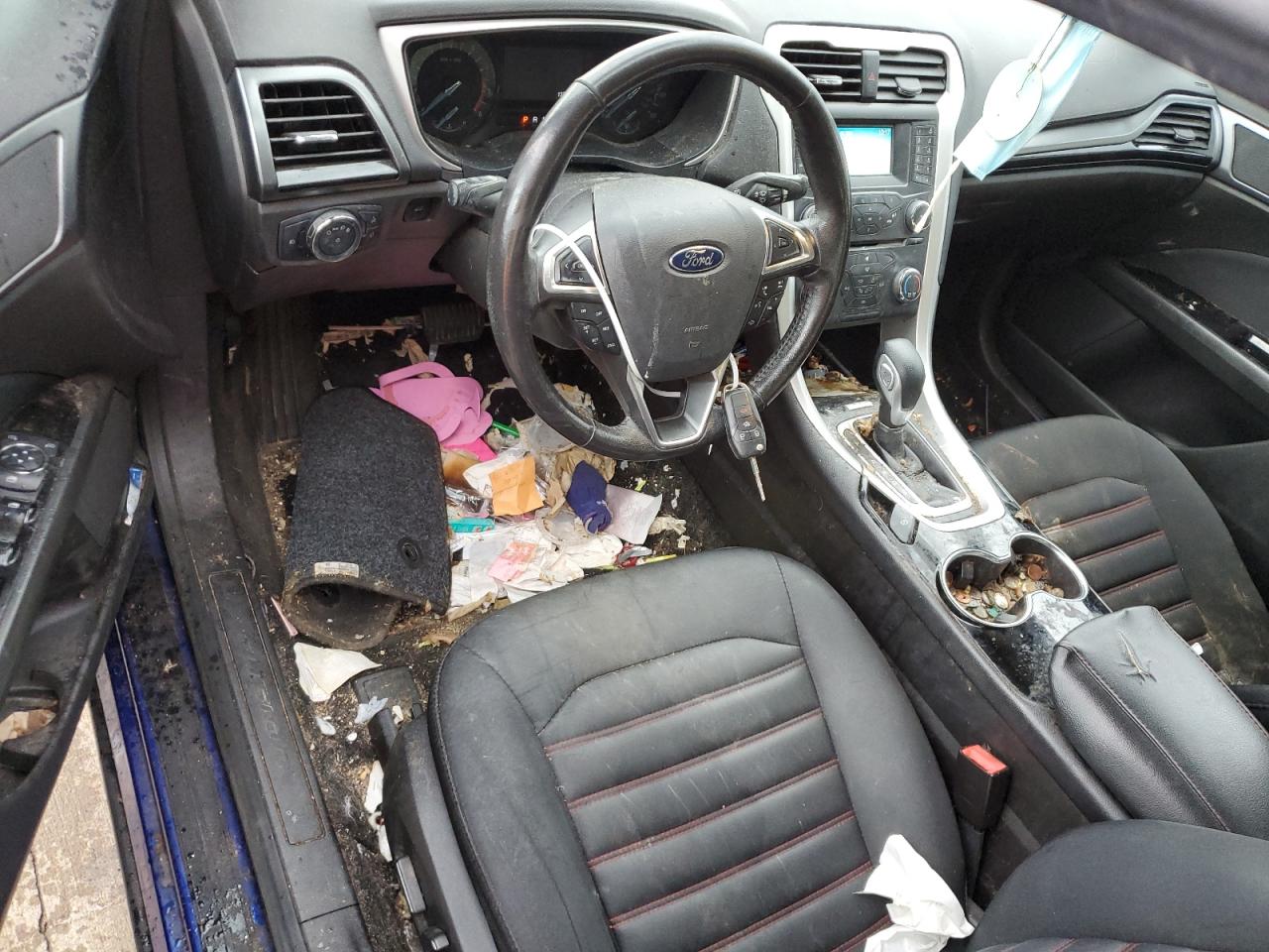 3FA6P0H75FR283176 2015 Ford Fusion Se