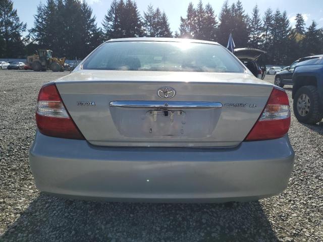 2002 Toyota Camry Le VIN: JTDBE32K620132547 Lot: 56497044