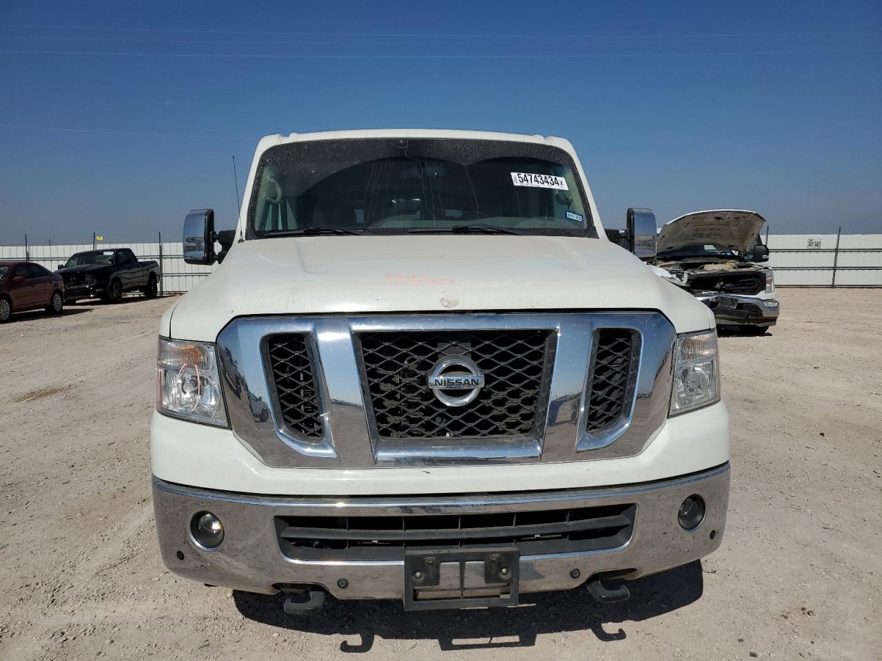 5BZAF0AA4GN855338 2016 Nissan Nv 3500 S