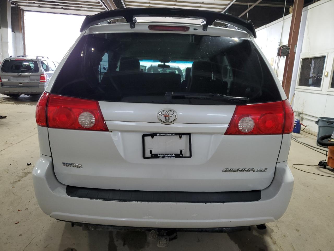 5TDZK22C88S182561 2008 Toyota Sienna Xle