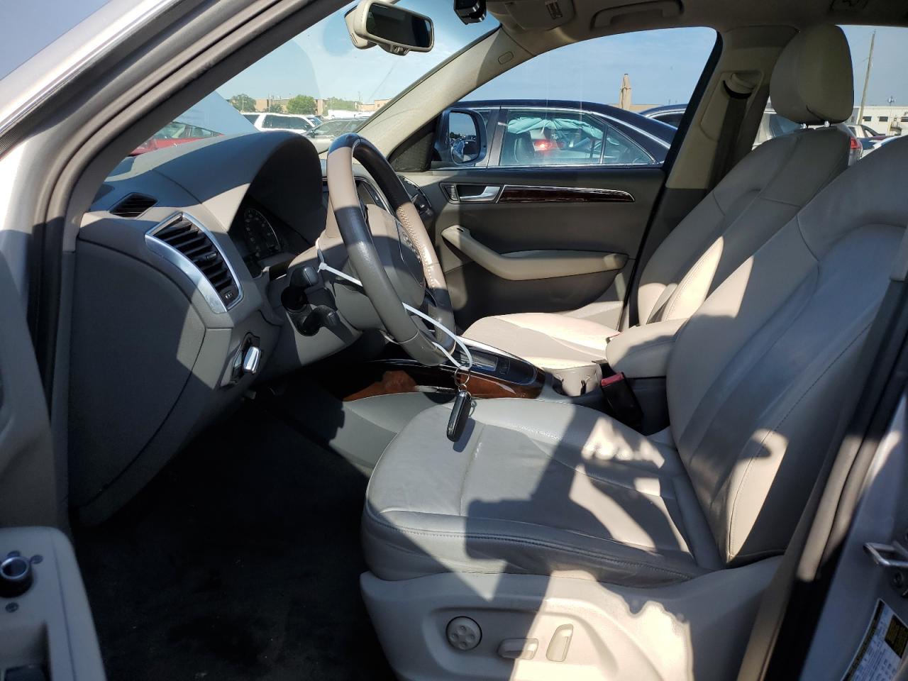 WA1LFAFP2CA006588 2012 Audi Q5 Premium Plus