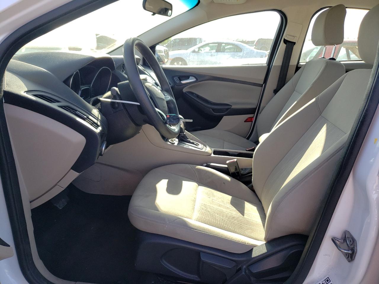 1FADP3K29FL207822 2015 Ford Focus Se