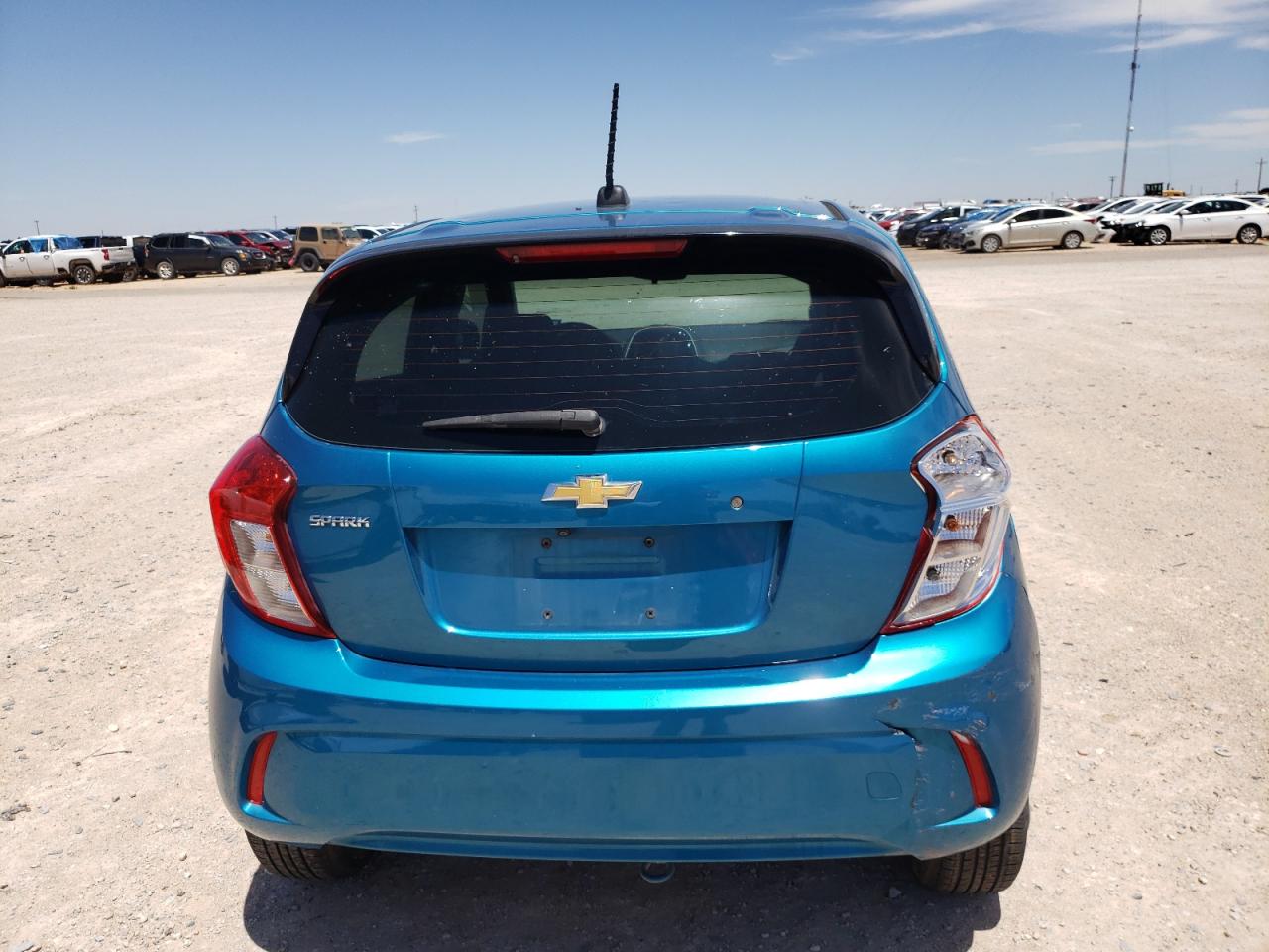 KL8CB6SA8KC746142 2019 Chevrolet Spark Ls