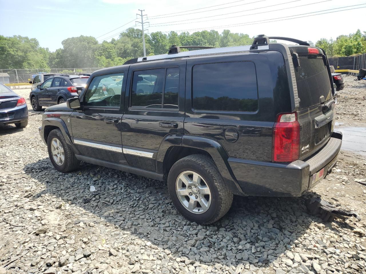 1J8HG58208C182805 2008 Jeep Commander Limited