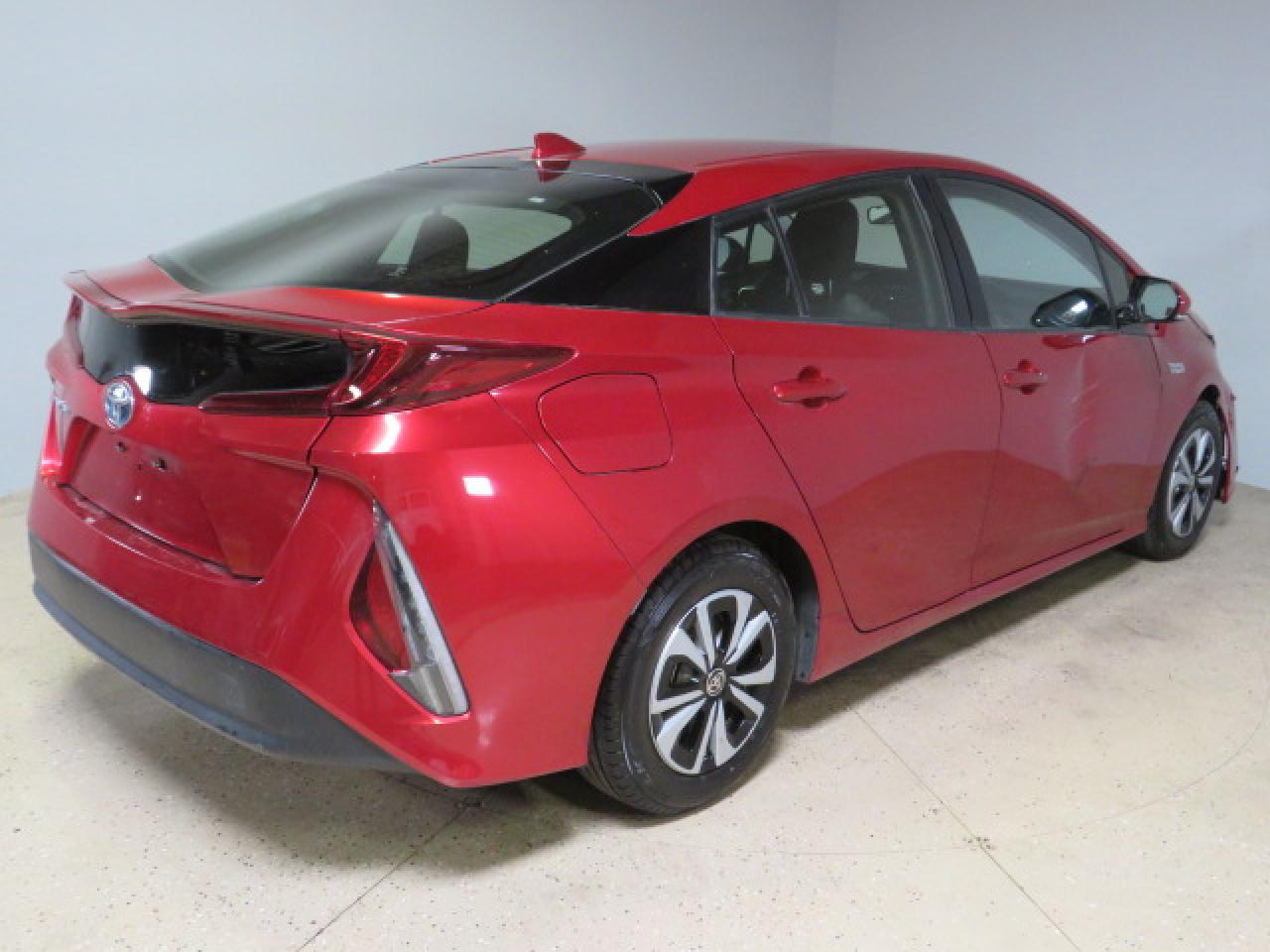 2019 Toyota Prius Prime vin: JTDKARFP1K3111849