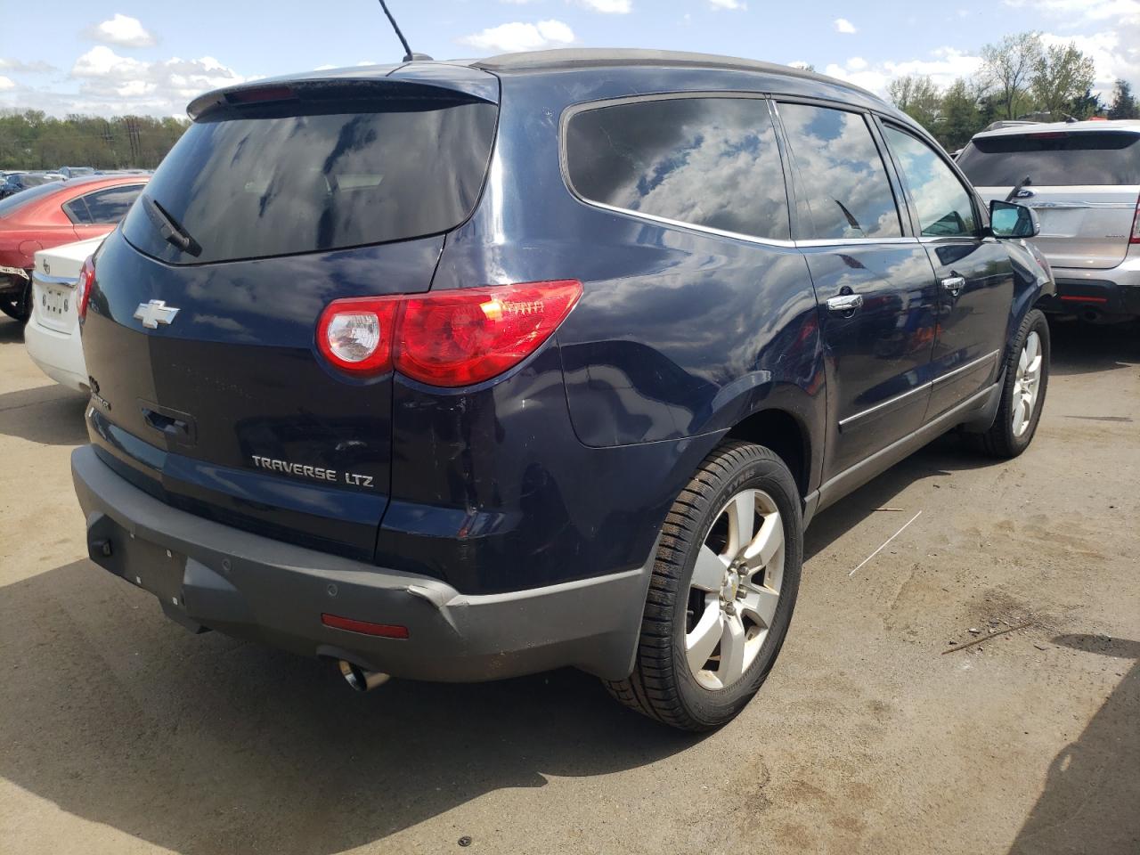 1GNLVHED5AS100102 2010 Chevrolet Traverse Ltz