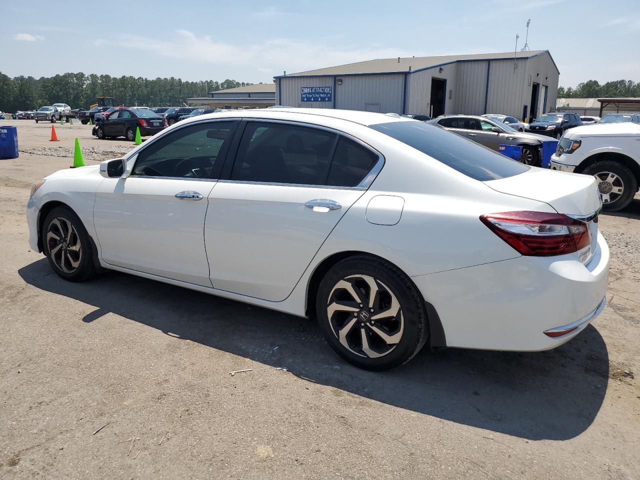 1HGCR2F81HA219231 2017 Honda Accord Exl