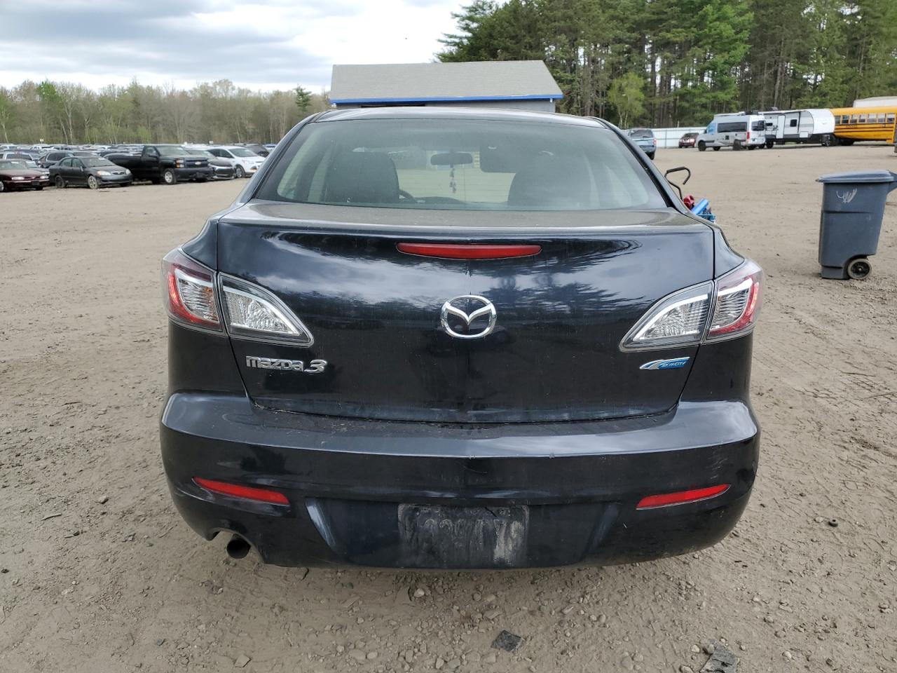 JM1BL1UP5D1737255 2013 Mazda 3 I