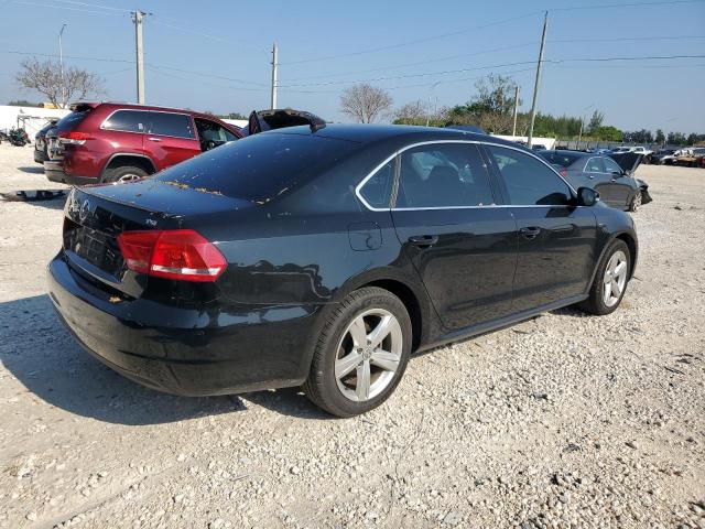 2015 Volkswagen Passat S VIN: 1VWAS7A3XFC105679 Lot: 56694054