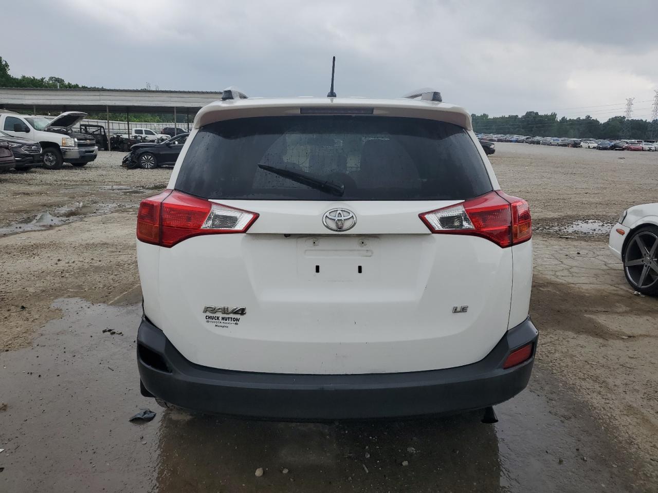 2015 Toyota Rav4 Le vin: JTMZFREV8FD070054