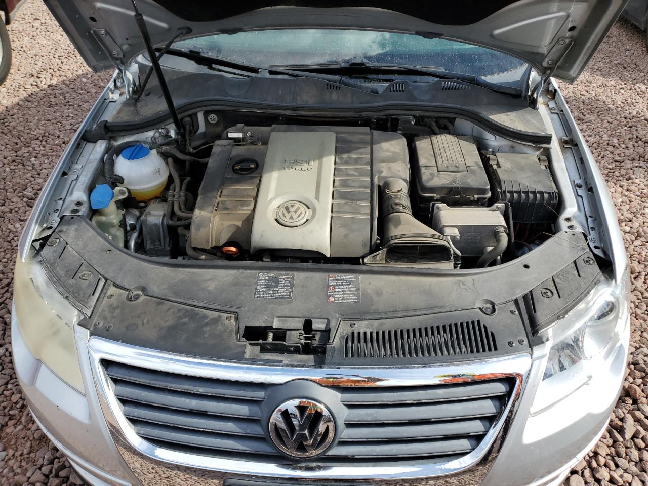 WVWJK73C98E035440 2008 Volkswagen Passat Turbo