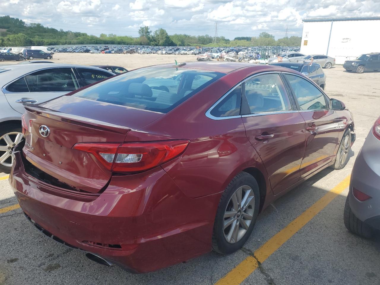 5NPE24AF1FH002703 2015 Hyundai Sonata Se