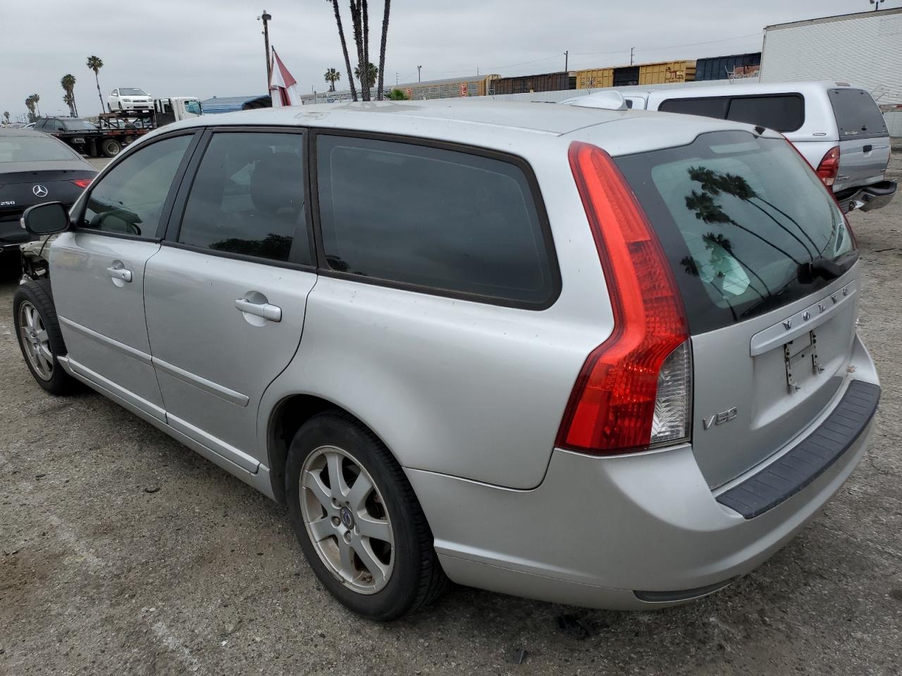 YV1MW382X92501108 2009 Volvo V50 2.4I